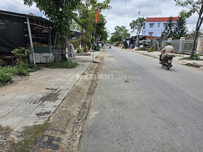 Đất trung tâm thị trấn Trẩng Bàng,đối diện Viện Kiểm Sát Trảng Bàng