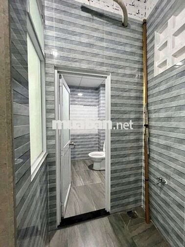 NHÀ CẤP 4 HẺM ĐẸP GẦN TRƯỜNG NGÔ CHÍ QUỐC