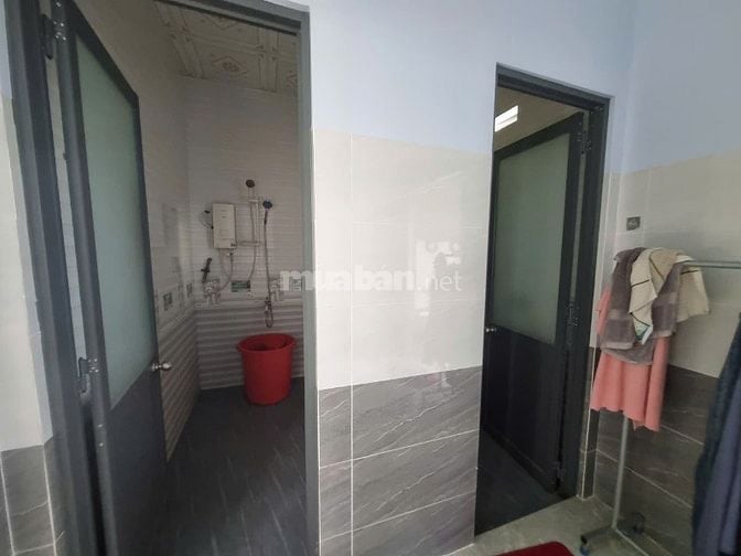 Nhà đẹp 6m ngang. ĐƯờng bê tông. Gần KCN. 1,65 tỷ TL