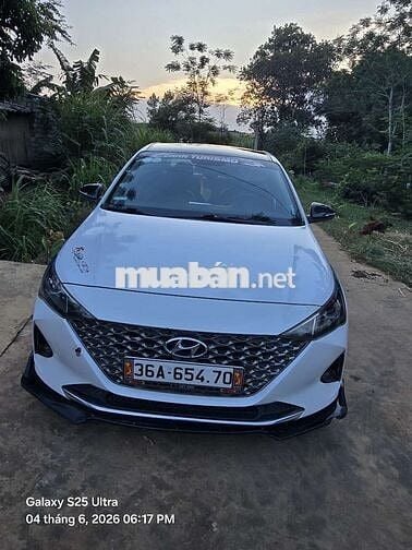 Hyundai Accent 2021 1.4 MT PE Trắng