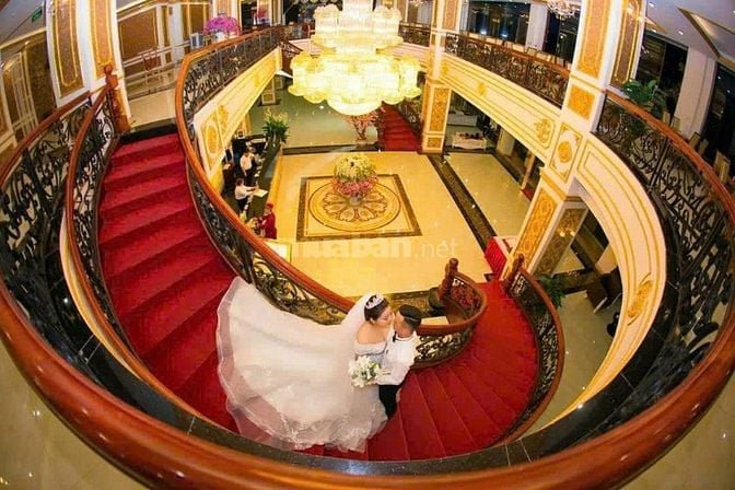 BÁN KHÁCH SẠN 4 SAO ROYAL LÀO CAI