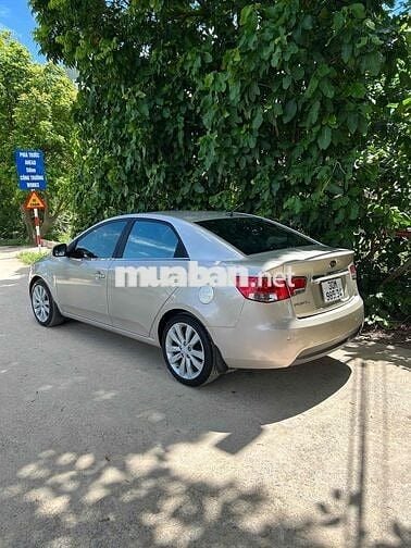 Kia Forte SX 2010 Vàng cát 11000 km