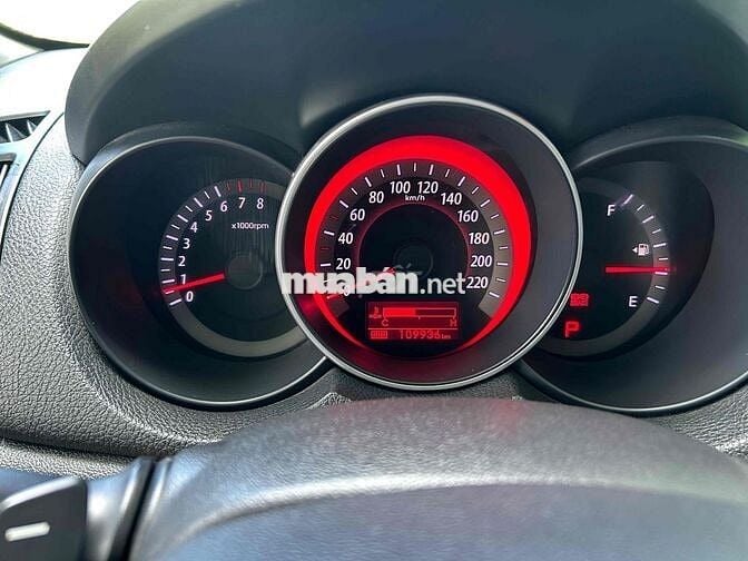 Kia Forte SX 2010 Vàng cát 11000 km