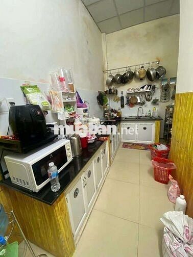 BÁN NHÀ 134M2 SỔ RIÊNG CÓ SÂN TRƯƠC TO HẺM 2680 HUỲNH TẤN PHÁT CHÙA BÀ