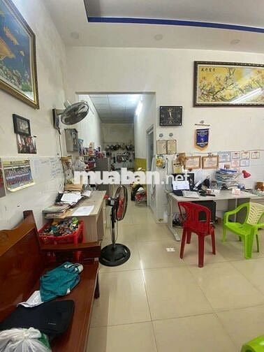 BÁN NHÀ 134M2 SỔ RIÊNG CÓ SÂN TRƯƠC TO HẺM 2680 HUỲNH TẤN PHÁT CHÙA BÀ