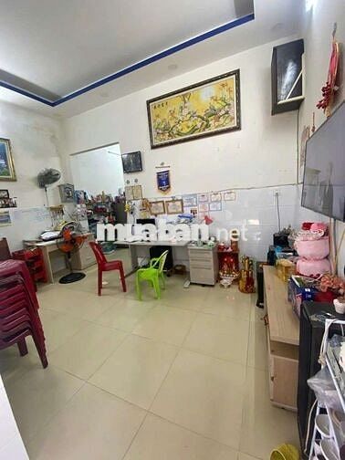 BÁN NHÀ 134M2 SỔ RIÊNG CÓ SÂN TRƯƠC TO HẺM 2680 HUỲNH TẤN PHÁT CHÙA BÀ