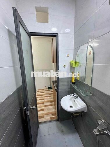 Trống sẵn Phòng Studio cửa sổ mới kengg . Âu Dương Lân gần Cầu chữ y