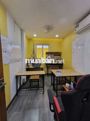 chủ ngộp bank cần bán gấp nhà 3ty5 Gò vấp kế bên làng 