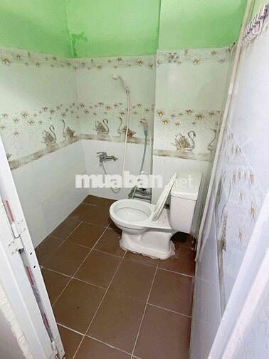 🔥 Phòng Trọ Q10 Ngay CV Lê Thị Riêng – Có Thang Máy – WC Riêng 3tr9
