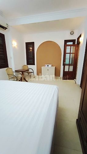 Cần tiền, bán rẻ nhà Ngọc Khánh 5 tầng, full nội thất 153tr/m2