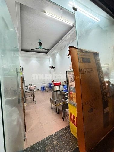 - Bán nhà Chùa Bộc, Khương Trung, Đống Đa, siêu đẹp, 64m2, 26 tỷ