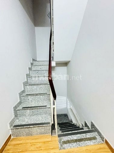 HẺM 181 ÂU DƯƠNG LÂN QUẬN 8, SÁT Q1, HẺM Ô TÔ - 50M2 (4.3X12), 5 TẦNG
