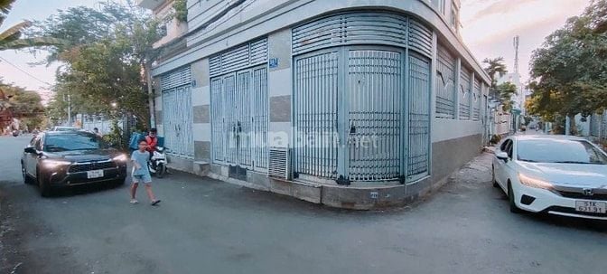 Bán Nhà Góc 2 Mặt Tiền Linh Đông Thủ Đức có 16 Phòng Thu Nhập 40Tr/Th