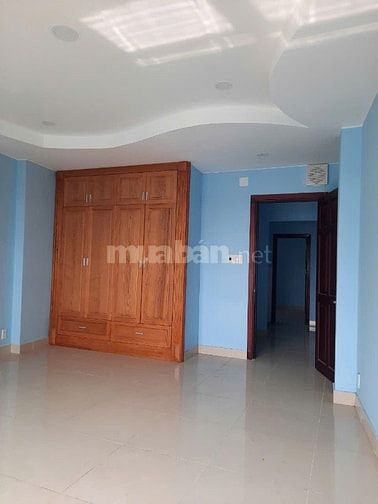 Bán Nhà Góc 2 Mặt Tiền Linh Đông Thủ Đức có 16 Phòng Thu Nhập 40Tr/Th