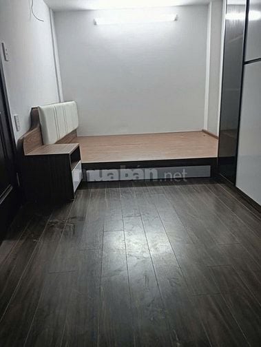 Bán Nhà Bạch Mai Đầu Phố Huế-1 Bước Ra Phố-22m2-Xây Mới 5Tầng-Hơn 5Tỷ