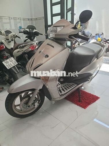 Honda Lead Bạc