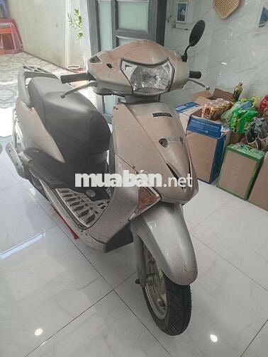 Honda Lead Bạc