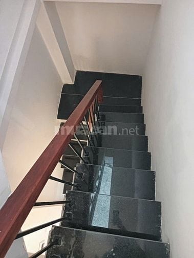 Bán Nhà Bạch Mai Đầu Phố Huế-1 Bước Ra Phố-22m2-Xây Mới 5Tầng-Hơn 5Tỷ