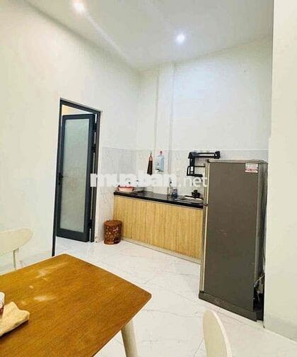 cho thuê tầng1 (trệt) nhà Phố Tây An Thượng (full nội thất như căn hộ)