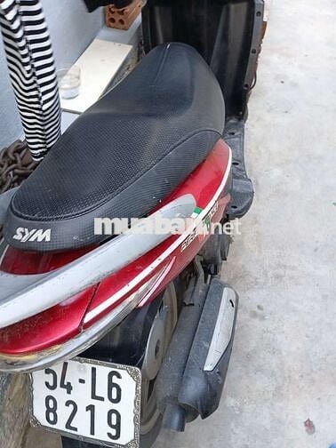 SYM Xe máy màu Đỏ