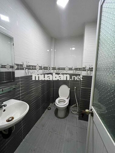 Cho Thuê Nhà Nguyên Căn DT 100m2 1Trệt 1Lửng 2Pn 2Wc