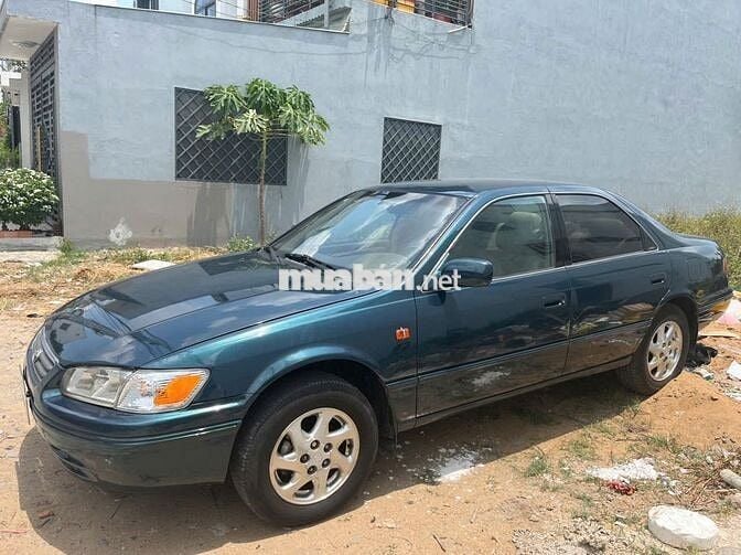 Toyota Camry 2001 Xanh đen 22 vạn km