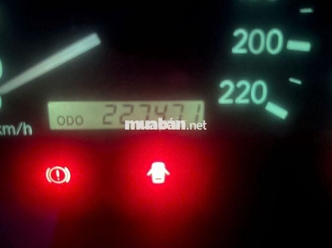 Toyota Camry 2001 Xanh đen 22 vạn km