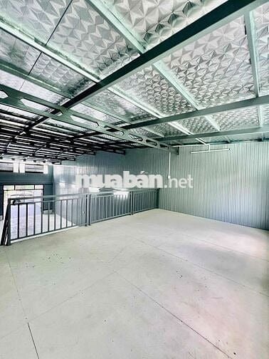 Cho Thuê Xưởng Mới Xây DT 6x30 Có Gác Lửng Hẻm Xe Tải