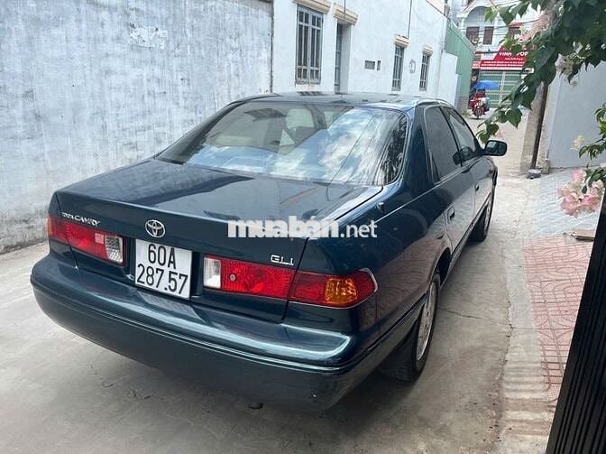 Toyota Camry 2001 Xanh đen 22 vạn km