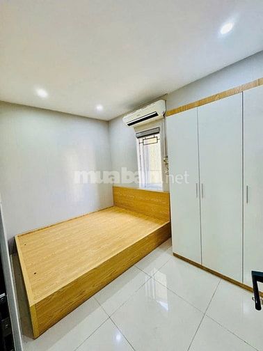 Bán CCMN ở Tây Sơn - Ô tô đỗ cửa