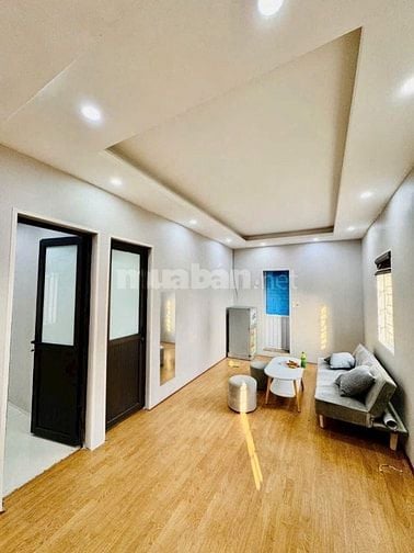 Bán CCMN ở Tây Sơn - Ô tô đỗ cửa