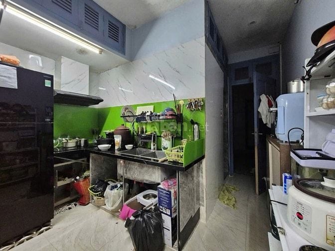 - Bán căn hộ tập thể ĐH Thủy Lợi,  Đống Đa, siêu đẹp, 40m2, 5.8 tỷ