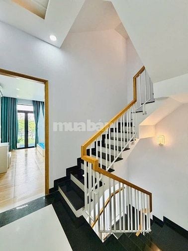 Bán nhà Gò Vấp 52m2 giá 4 tỷ 390 triệu đường Lê Đức Thọ, phường 16
