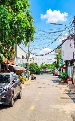 Đất mặt tiền HT44 sát công viên Nguyễn Thị Búp 5x26m giá 6.5 tỷ TL
