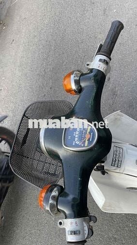 Honda Super Cub 50 Xanh lá cây