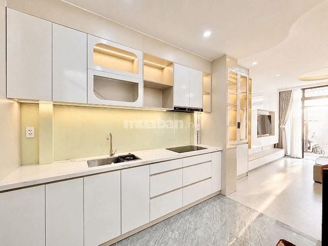 Cần tiền bán nhà 52m2 , Trần Khánh Dư Quận 1 , Giá 3tỷ680  