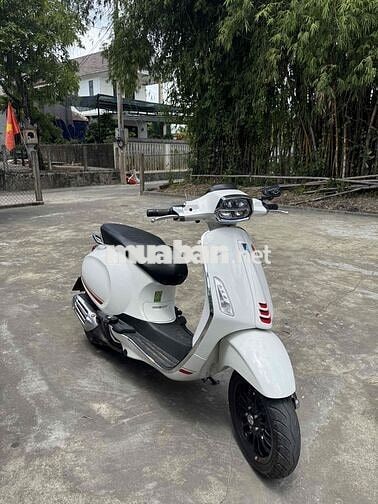 Piaggio Vespa Sprint Trắng 10000 km
