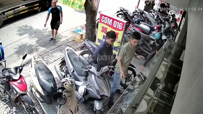  SANG NHƯỢNG QUÁN CƠM TRƯA – TÂN BÌNH