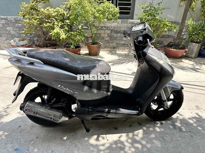 Honda Dylan 150 Bạc