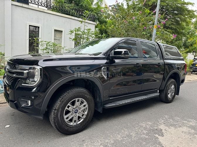 Ford Ranger XLS AT 2023 như mới