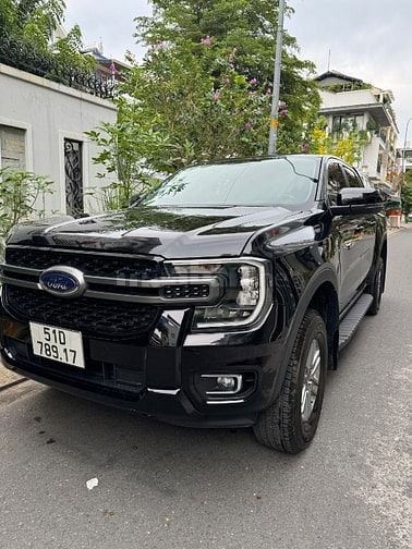Ford Ranger XLS AT 2023 như mới