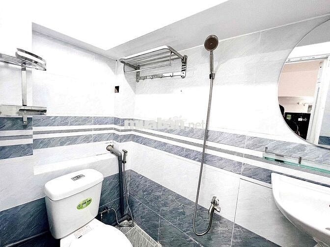 STUDIO THIẾT KẾ GÁC MÁI SIÊU TÂY, GIÁ CÒN THƯƠNG LƯỢNG
