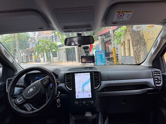 Ford Ranger XLS AT 2023 như mới