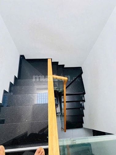 🏡 BÁN NHÀ 3 LẦU MẶT TIỀN [ HOA HỒNG🌹 3% ]