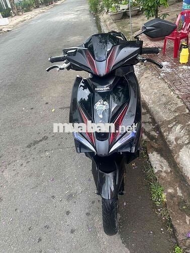 Bán Honda Air Blade 2018 Đen + jupiter mx