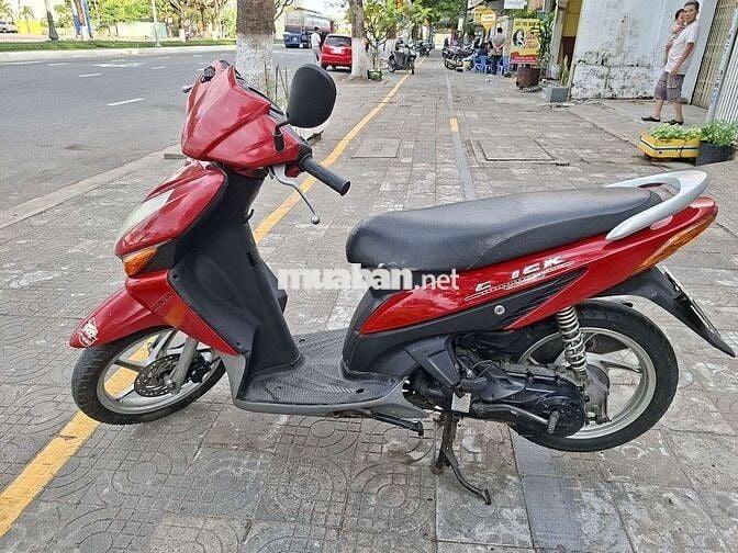 Honda Click màu Đỏ
