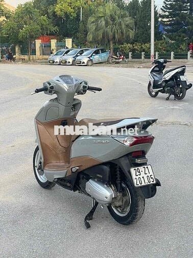 Honda Lead 125 fi Nữ Xám