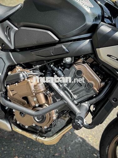 Honda CB650R Eclutch 2025 Đen