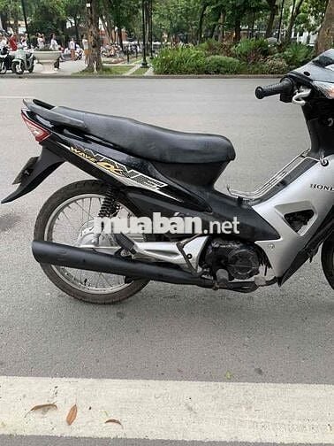 Honda Wave RS Đen bạc 2743 km