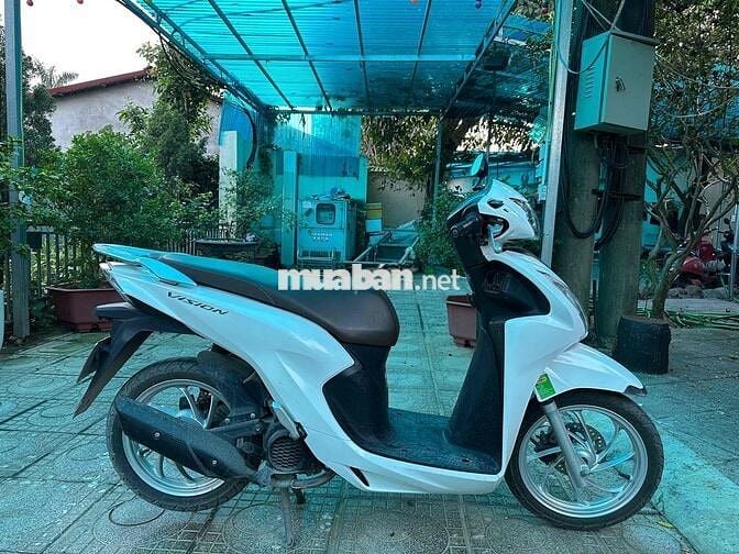 Honda Vision Trắng 20000 km